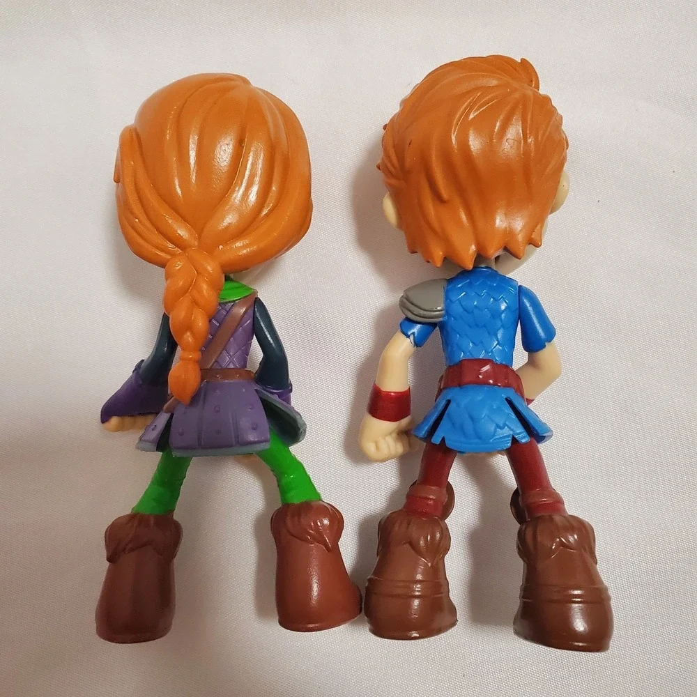 2020 Spin Master DreamWorks Dragons: Rescue Riders Leyla And Dak Action Figure